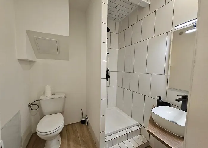 Evasion Bleue, Balcon Ensoleille Nimes